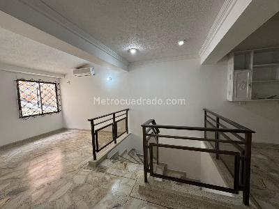 Casa de 4 alcobas en venta en Santa Anita, Cali, 228 m² · foto 12 de 19