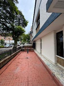 Casa de 4 alcobas en venta en Santa Anita, Cali, 228 m² · foto 19 de 19