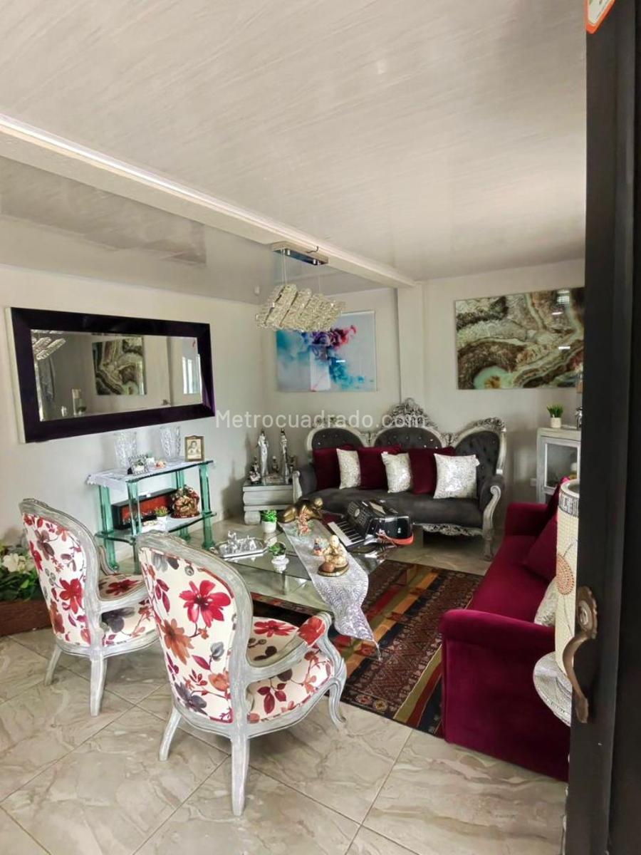 Casa de 4 habitaciones en venta en El Mameyal, Cali — imagen 1 de 20