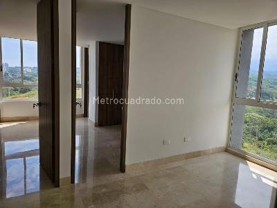 Apartamento de 3 alcobas en venta en Ciudad Jardin, Cali, 147 m² · foto 3 de 4