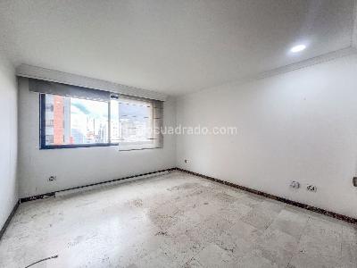 Apartamento de 3 alcobas en venta en Centenario, Cali, 152 m² · foto 15 de 20
