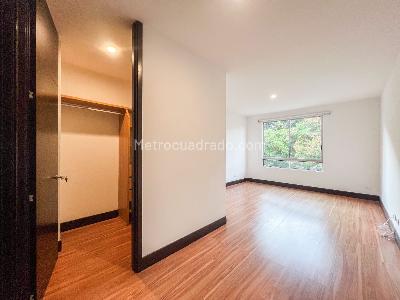 Apartamento de 3 alcobas en venta en Normandia, Cali, 268 m² · foto 19 de 20
