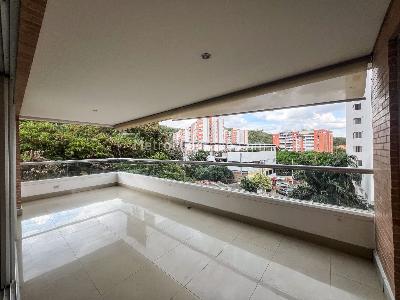 Apartamento de 3 alcobas en venta en Normandia, Cali, 268 m² · foto 4 de 20
