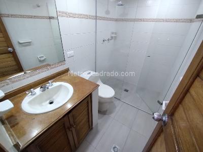 Apartamento de 4 alcobas en venta en Laureles 1, Medellín, 170 m² · foto 9 de 20