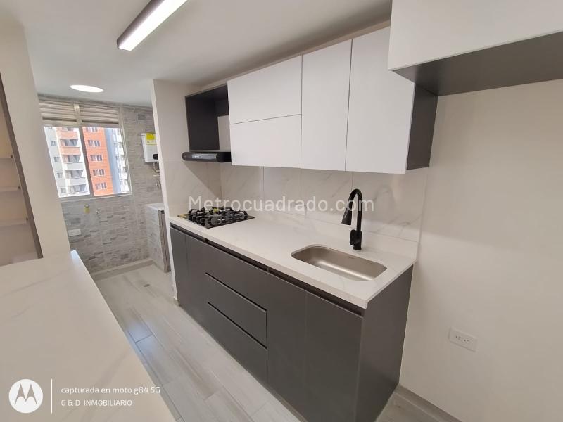 Brand-New 3BR Apartment in Niquia, Bello - 4