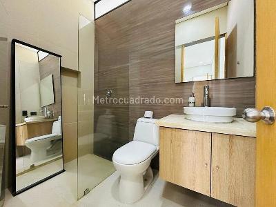 Casa en venta en Loma Del Escobero, Envigado · foto 13 de 20