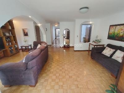 Apartamento de 4 alcobas en venta en Conquistadores, Medellín, 150 m² · foto 5 de 18