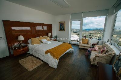 Casa de 4 alcobas en venta en Alto De Patios, La Calera, 464 m² · foto 17 de 20