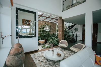 Casa de 4 alcobas en venta en Alto De Patios, La Calera, 464 m² · foto 3 de 20
