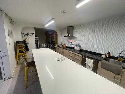 Casa de 5 alcobas en venta en El Nogal Espartillal, Bogotá, 220 m² · foto 16 de 20