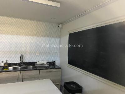 Casa de 5 alcobas en venta en El Nogal Espartillal, Bogotá, 220 m² · foto 9 de 20