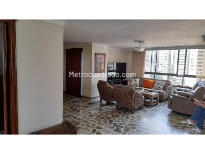 Apartamento de 3 alcobas en venta en El Poblado, Medellín, 155 m² · foto 5 de 10