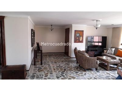 Apartamento de 3 alcobas en venta en El Poblado, Medellín, 155 m² · foto 6 de 10