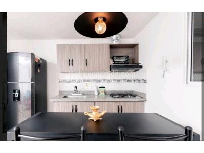 Apartamento en arriendo en Parque De Envigado, Envigado · foto 10 de 10