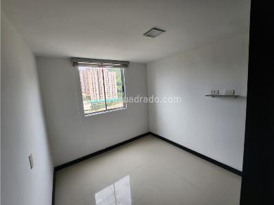 Apartamento en venta en Belen, Medellín · foto 3 de 10