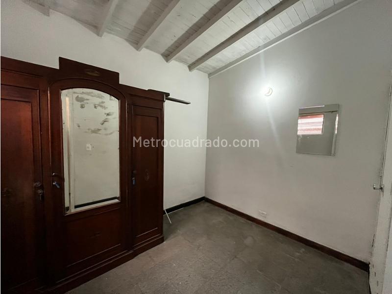 Casa Comercial Versátil de 4 Alcobas en Los Conquistadores - 5