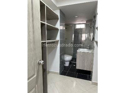 Apartamento de 3 alcobas en venta en Belen Rosales, Medellín, 215 m² · foto 9 de 16