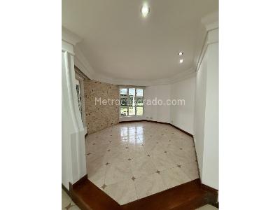 Casa en arriendo en Belvedere, Medellín · foto 10 de 20