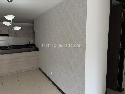 Apartamento de 3 alcobas en venta en Sabaneta, Sabaneta, 74 m² · foto 5 de 18