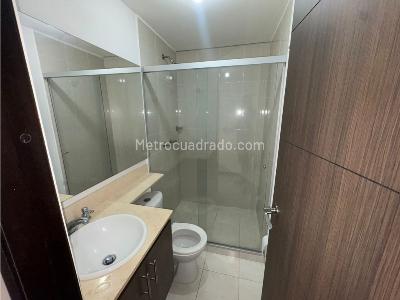 Apartamento de 3 alcobas en venta en Sabaneta, Sabaneta, 74 m² · foto 10 de 18
