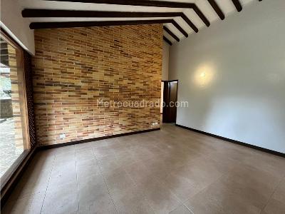 Casa de 5 alcobas en venta en Loma Las Brujas Envigado, Medellín, 700 m² · foto 7 de 14