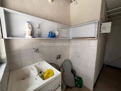 Casa de 5 alcobas en venta en Loma Las Brujas Envigado, Medellín, 700 m² · foto 11 de 14