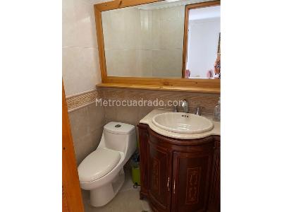Casa de 3 alcobas en venta en Belen, Medellín, 140 m² · foto 6 de 11