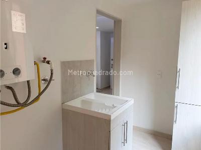 Apartamento de 3 alcobas en venta en Belen Santa Gema, Medellín, 117 m² · foto 7 de 20