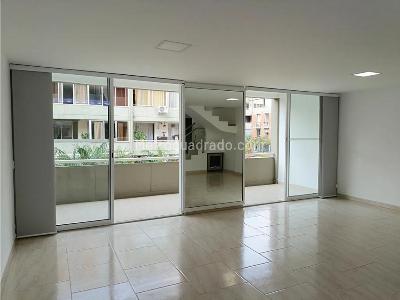 Apartamento de 3 alcobas en venta en Belen Santa Gema, Medellín, 117 m² · foto 19 de 20