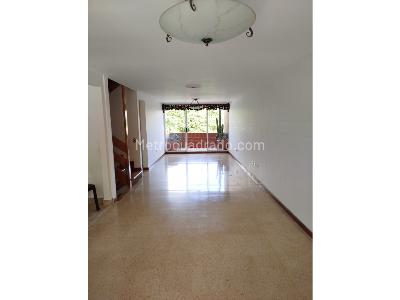 Casa de 3 alcobas en venta en Belen La Mota, Medellín, 150 m² · foto 2 de 20