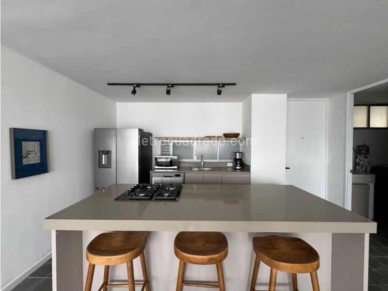 Furnished 2BR Apartment for Rent in Milla de Oro