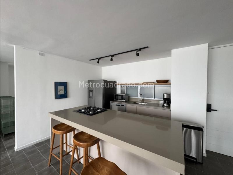 Furnished 2BR Apartment for Rent in Milla de Oro - 2