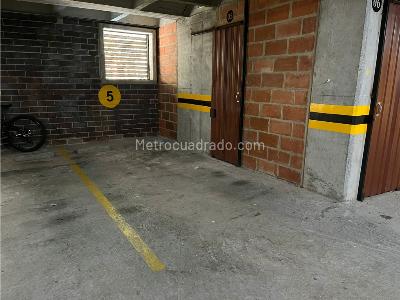 Apartamento de 2 alcobas en arriendo en Envigado, Envigado, 88 m² · foto 8 de 18