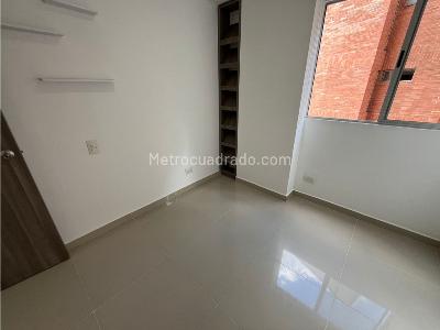 Apartamento de 2 alcobas en arriendo en Envigado, Envigado, 88 m² · foto 10 de 18