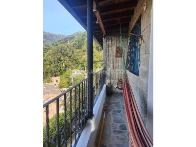Casa de 3 alcobas en venta en Buenos Aires, Medellín, 580 m² · foto 4 de 20