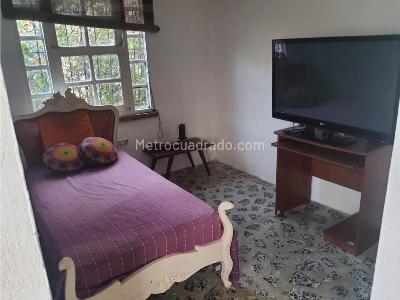 Casa de 3 alcobas en venta en Buenos Aires, Medellín, 580 m² · foto 10 de 20