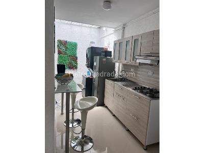 Apartaestudio en arriendo en Laureles, Medellín · foto 4 de 11