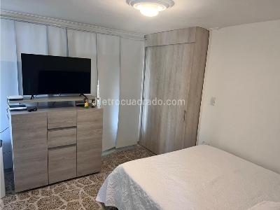 Apartaestudio en arriendo en Laureles, Medellín · foto 6 de 11