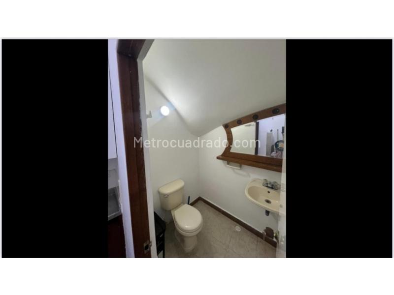 Local Comercial en Arriendo, Envigado Av Del Poblado, Envigado - Więcej