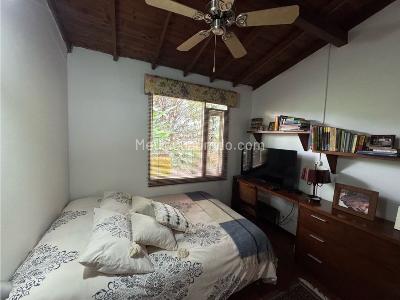 Casa de 4 alcobas en venta en Lomas Las Brujas, Envigado, 1460 m² · foto 17 de 20