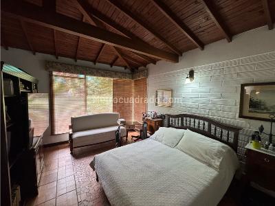 Casa de 4 alcobas en venta en Lomas Las Brujas, Envigado, 1460 m² · foto 19 de 20