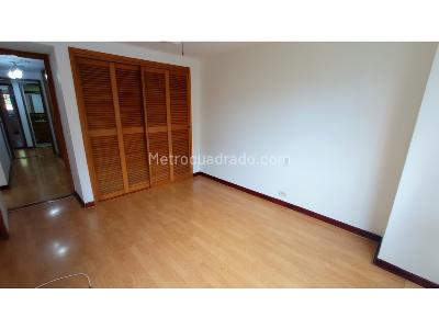 Apartamento de 3 alcobas en venta en Poblado Milla De Oro, Medellín, 188 m² · foto 8 de 20