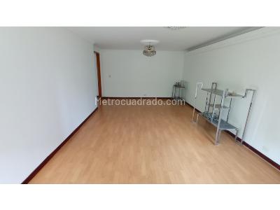 Apartamento de 3 alcobas en venta en Poblado Milla De Oro, Medellín, 188 m² · foto 12 de 20