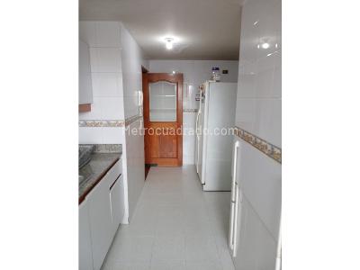 Apartamento de 3 alcobas en venta en La Castellana, Medellín, 142 m² · foto 7 de 20