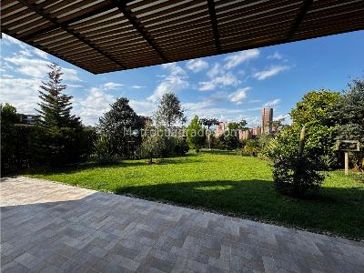 Casa de 5 alcobas en venta en Rionegro, Rionegro, 1200 m² · foto 3 de 15