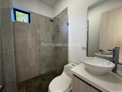Casa de 5 alcobas en venta en Rionegro, Rionegro, 1200 m² · foto 7 de 15