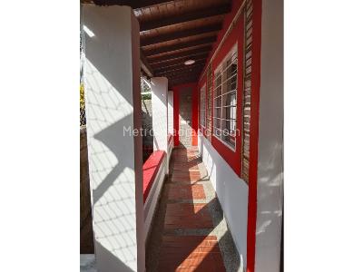 Casa de 5 alcobas en venta en San Cristobal, Medellín, 500 m² · foto 6 de 20