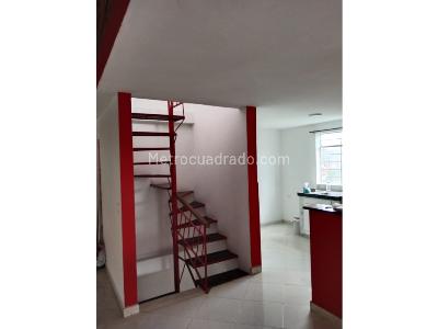 Casa de 5 alcobas en venta en San Cristobal, Medellín, 500 m² · foto 8 de 20