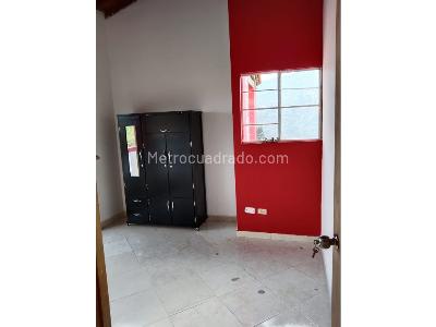 Casa de 5 alcobas en venta en San Cristobal, Medellín, 500 m² · foto 12 de 20