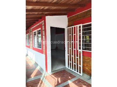 Casa de 5 alcobas en venta en San Cristobal, Medellín, 500 m² · foto 15 de 20